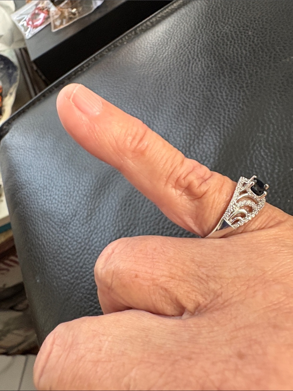 Silver Ring with Dark Garnet CZ Stones ( Brand New) - Picture 4 of 7